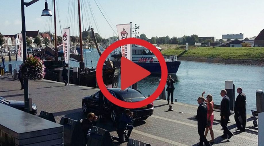 M Axima op werkbezoek video Melita Lanting