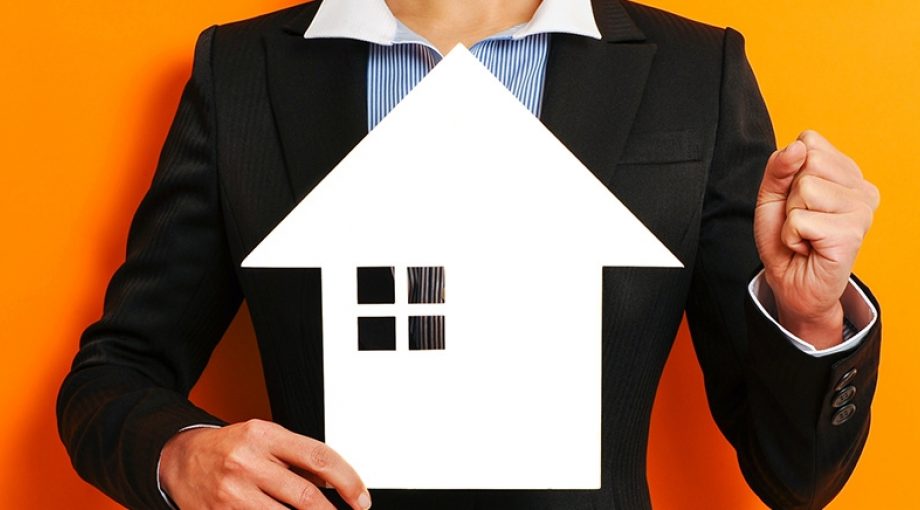 Makelaar Huizenmarkt Woning Thinkstock
