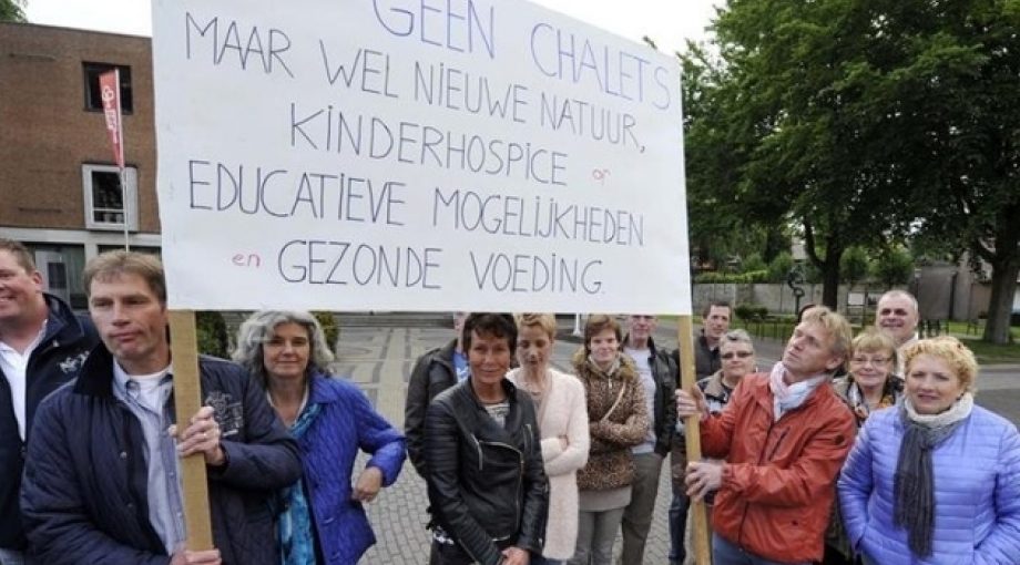 Protestactie overdinkel recreatiepark carloterellen