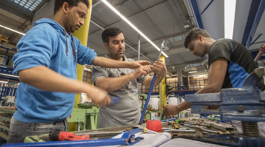 Statushouders aan het werk bij Installatiewerk Zuid Holland