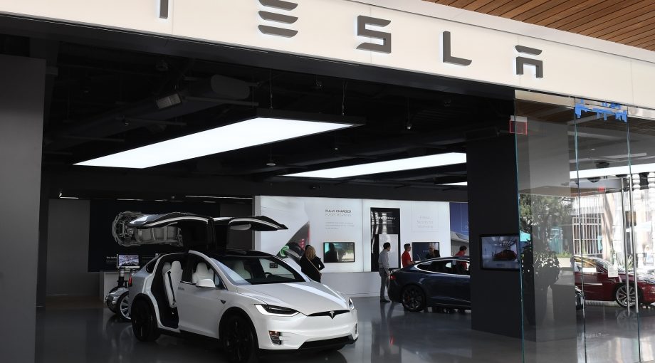 Tesla lancering