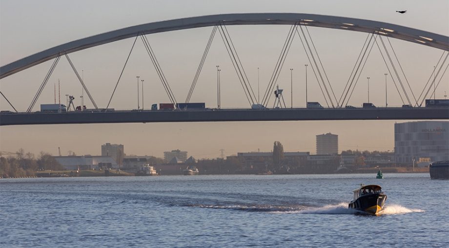 Watertaxi in volle vaart 1