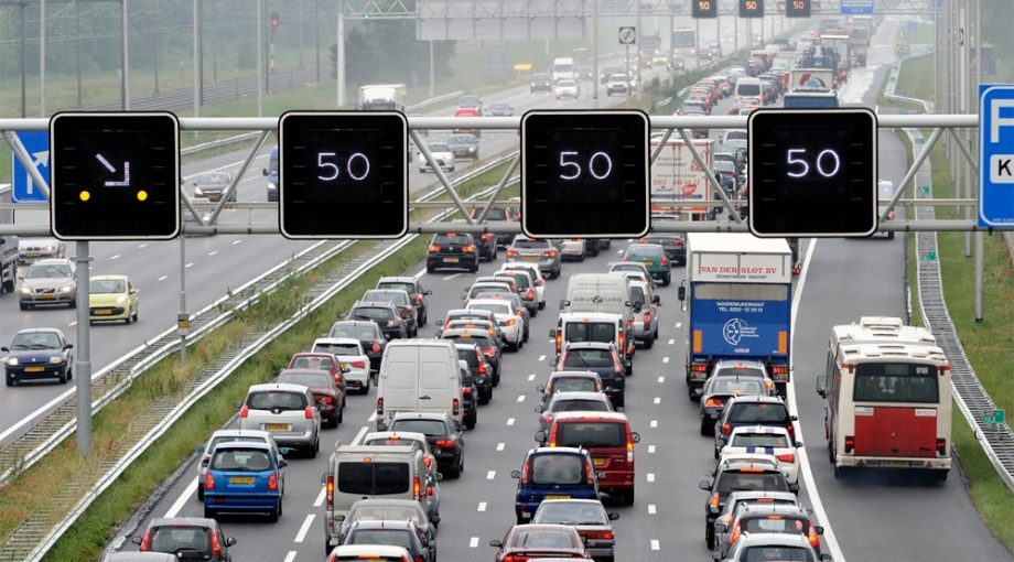 A12 snelweg groot