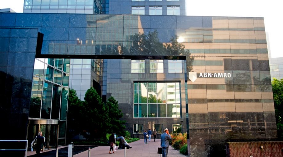 Abn amro kantoor mensen 1000