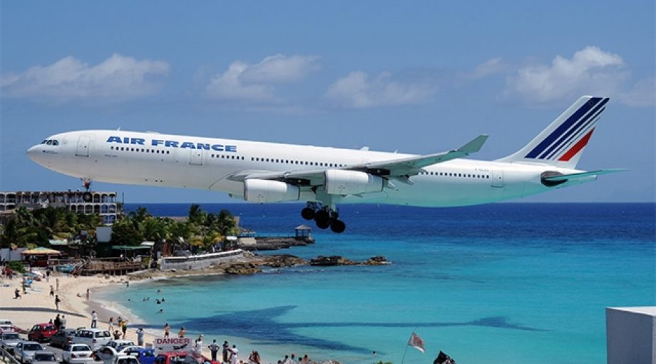 Air france landen strand