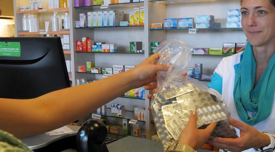 Apotheek medicijnen geld peter nicolai