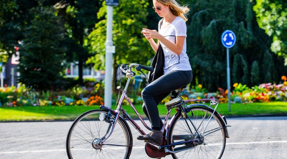 Appen mailen facebooken levensgevaarlijk groot