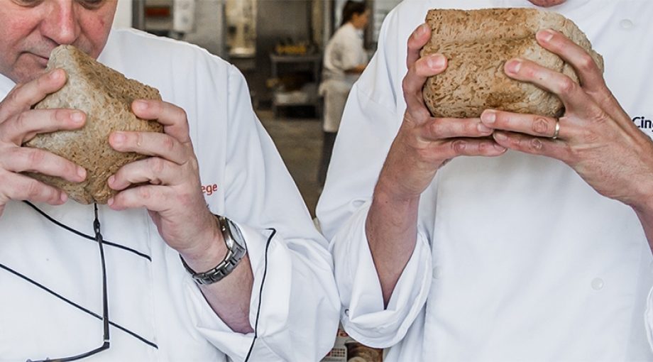 Bakkerssmaaktestbroodbakmachines1065