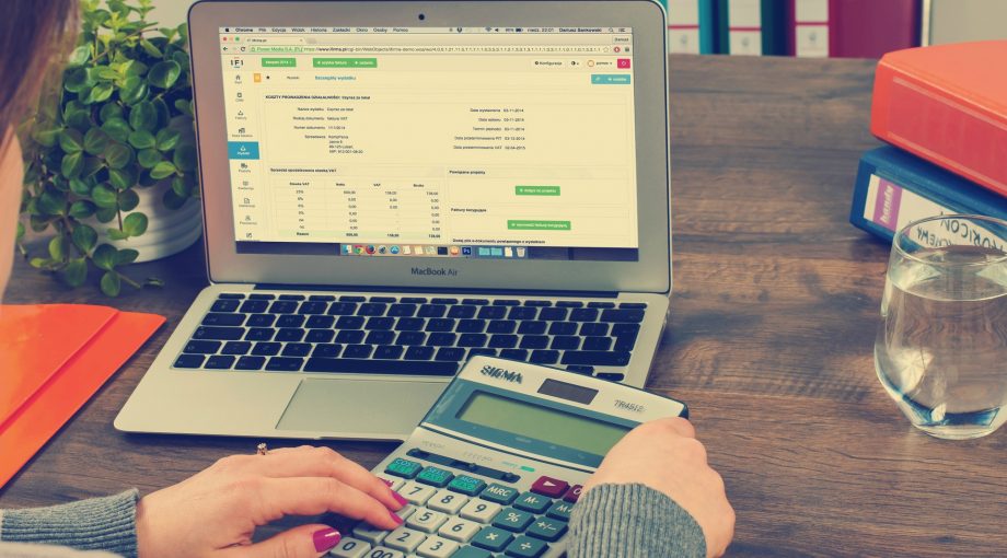 Belastingdienst geld opleveren oplevert tips advies administratie ondernemers starters