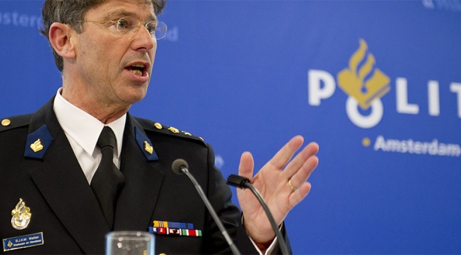 Bernardweltenpolitie1065
