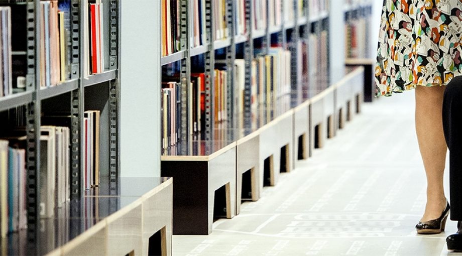 Bibliotheekboekenrij1065