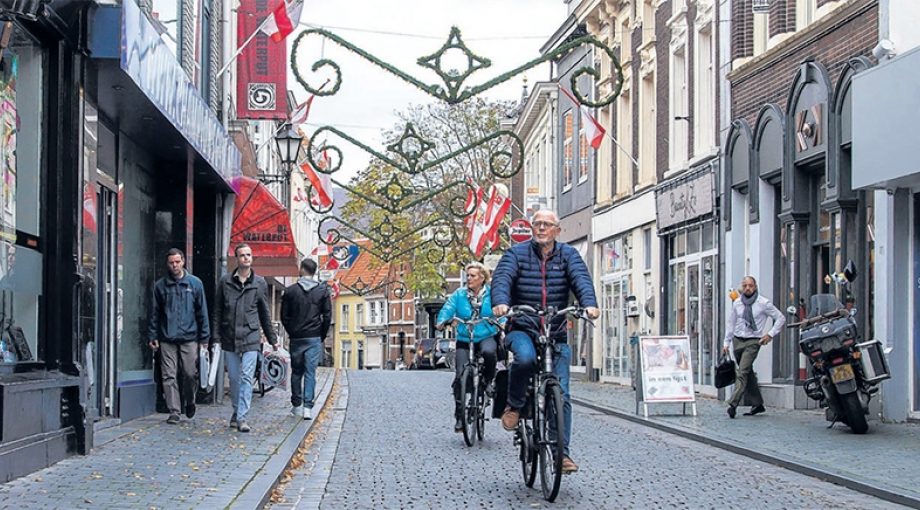 Bosstraatbergenopzoomwinkel1065
