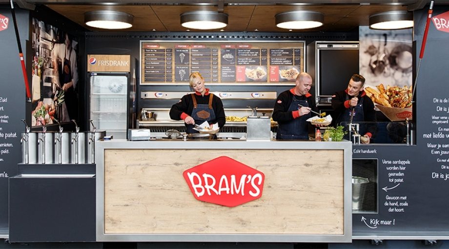 Bram ladage snackbar frietcontainer patatbakker rotterdam fastfood