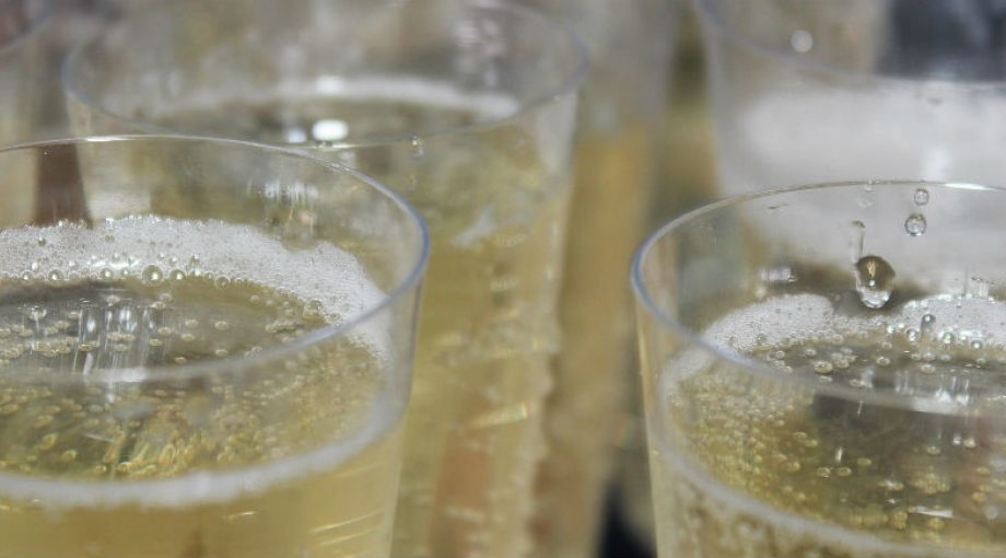 Champagne Marknesse flevoland eigen wijngaard