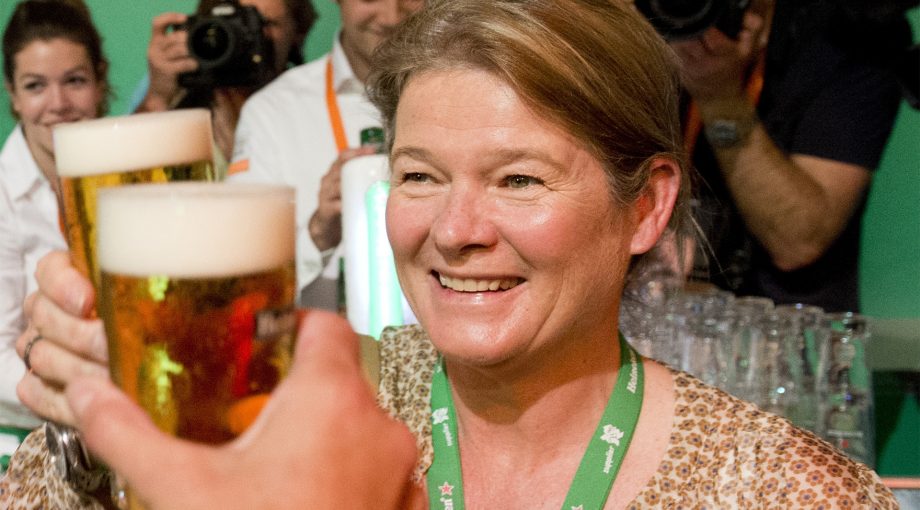 Charlene de carvalho heineken
