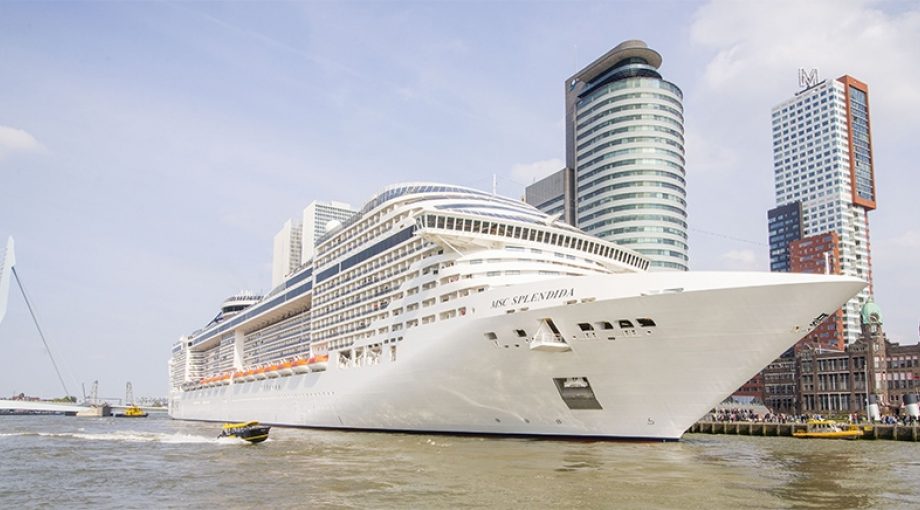 Cruise schip rotterdam