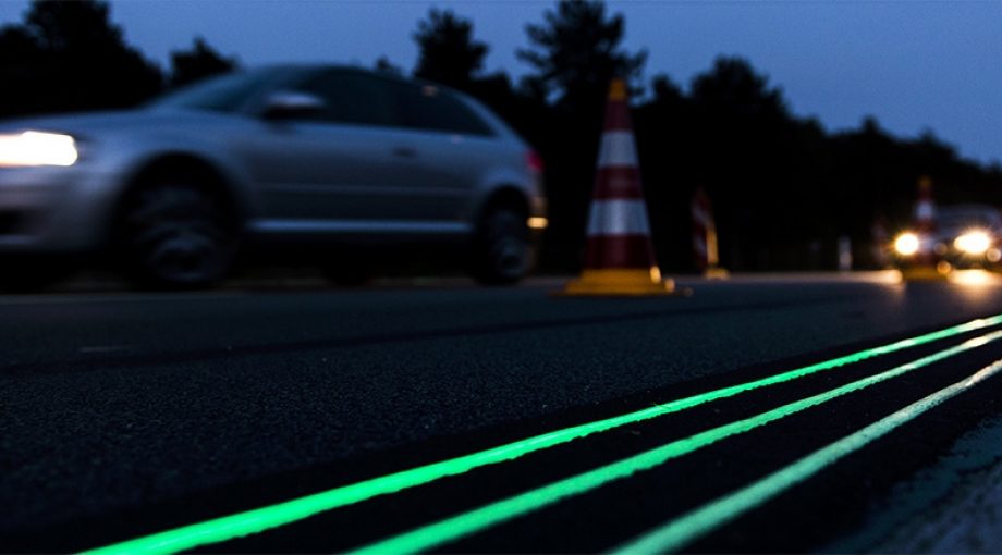 Daan roosgaarde glow in the dark