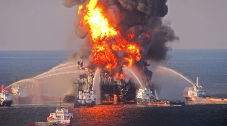 Deepwater horizon olieramp golf mexico bp