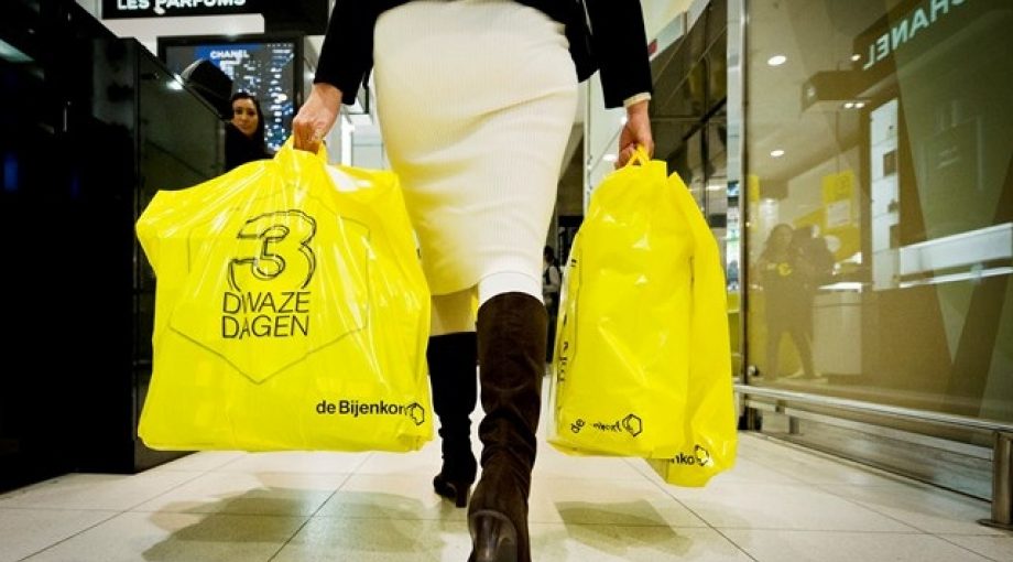 Drie dwaze dagen bijenkorf groot