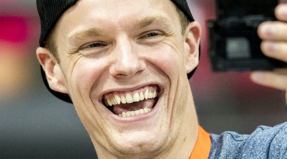 Enzo knol vlogger youtube youtuber geld inkomen rijk 1968