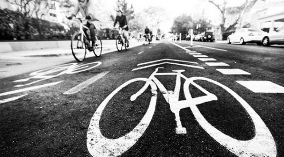 Fietsen straat groot