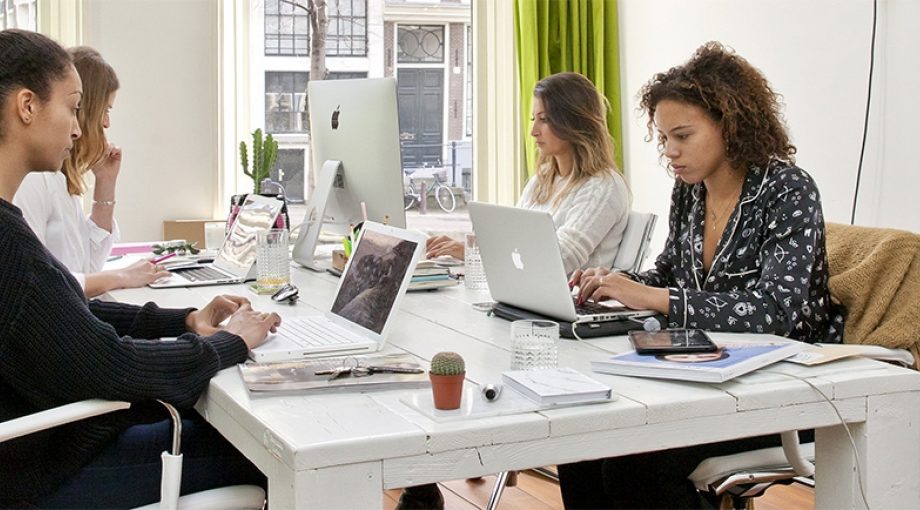 Hashtag workmode kantoor werkplekken flexwerken amsterdam