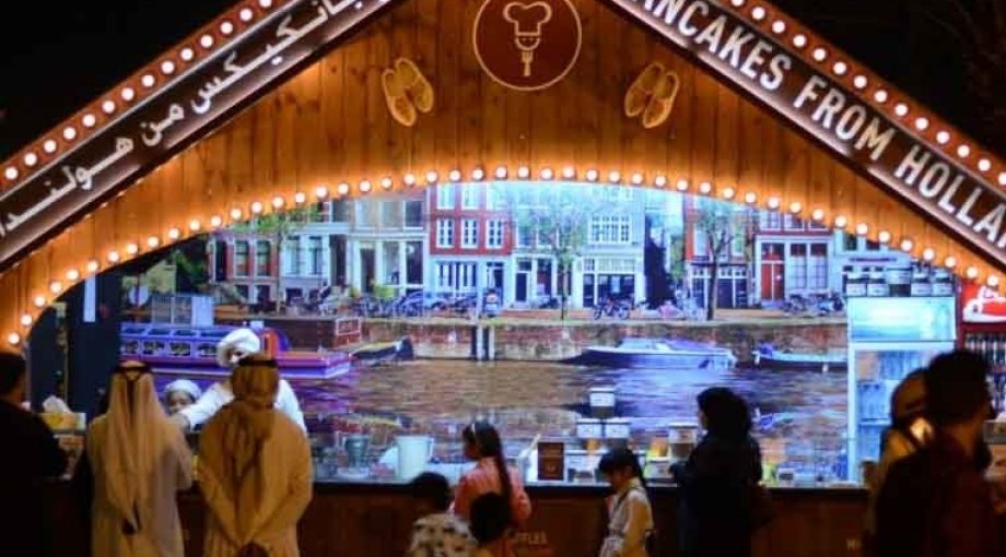 Hoofd pancakes dubai groot