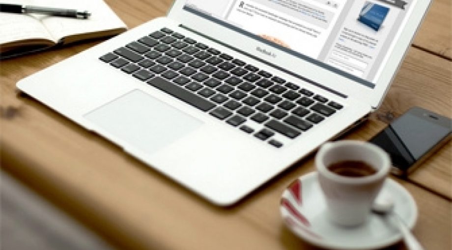 Klantgegevens bureau laptop koffie 335