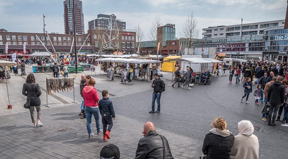 Koopzondag 1 mei dag van arbied enschede reinier van willigen