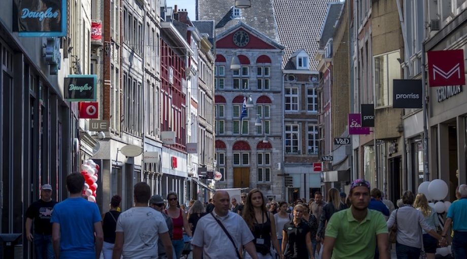 Maastricht grote straat winkels winkelstraat