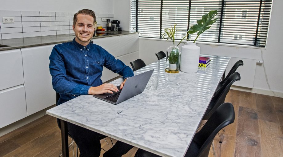 Marmeren tafel robbert jan zondag