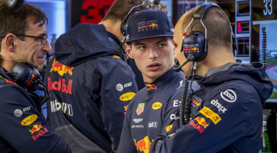 Max verstappen red bull racing teamwork