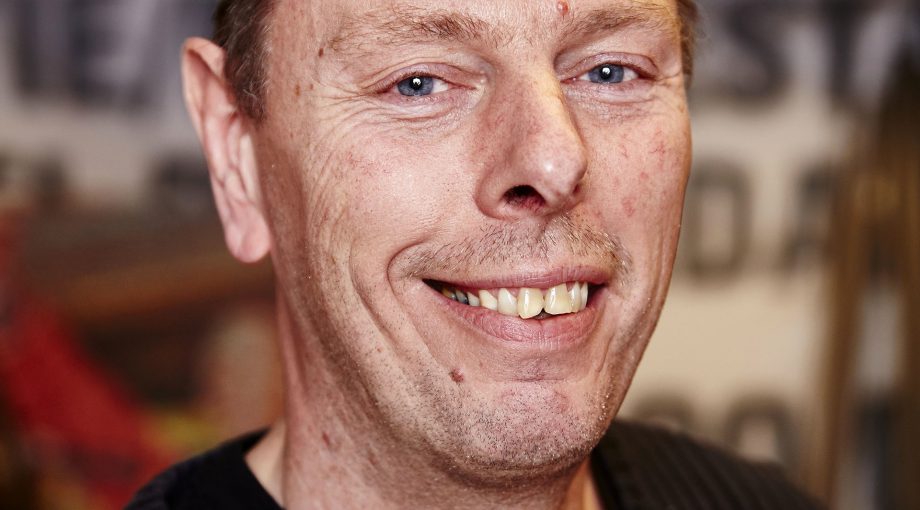 Niekstam