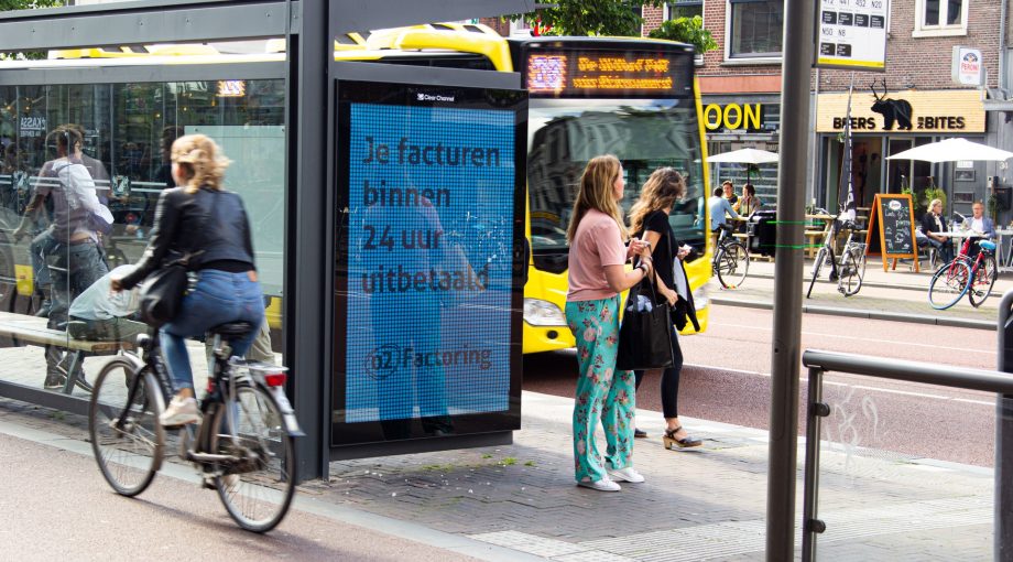 O2 Factoring muntenposter1