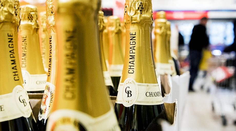 Overzicht openingstijden supermarkten oud en nieuw oudjaarsdag en nieuwjaarsdag 2016 2017 1065