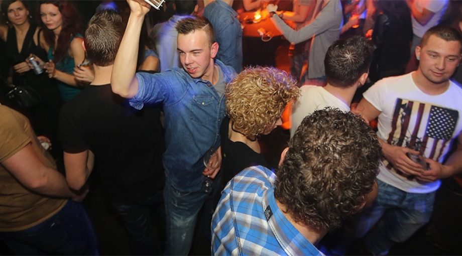 Party etten leur 1065
