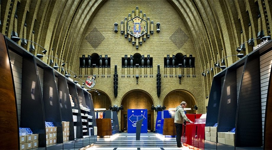 Postkantoor neude utrecht 1065