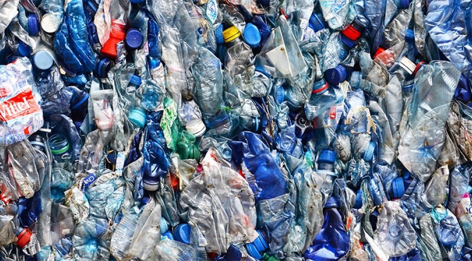 Recycling plastic flesjes flessen afval