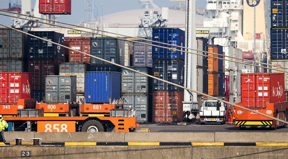 Rotterdamhavencontainers1065