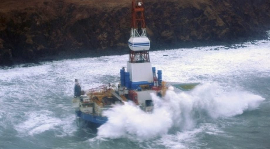 Shell alaska boorplatform middelgroot