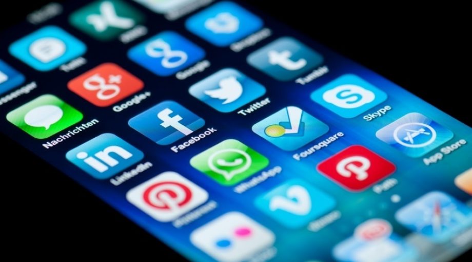 Social 10 2