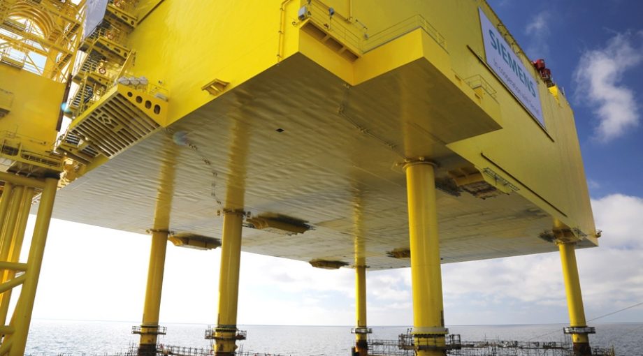 Stekker tennet groot