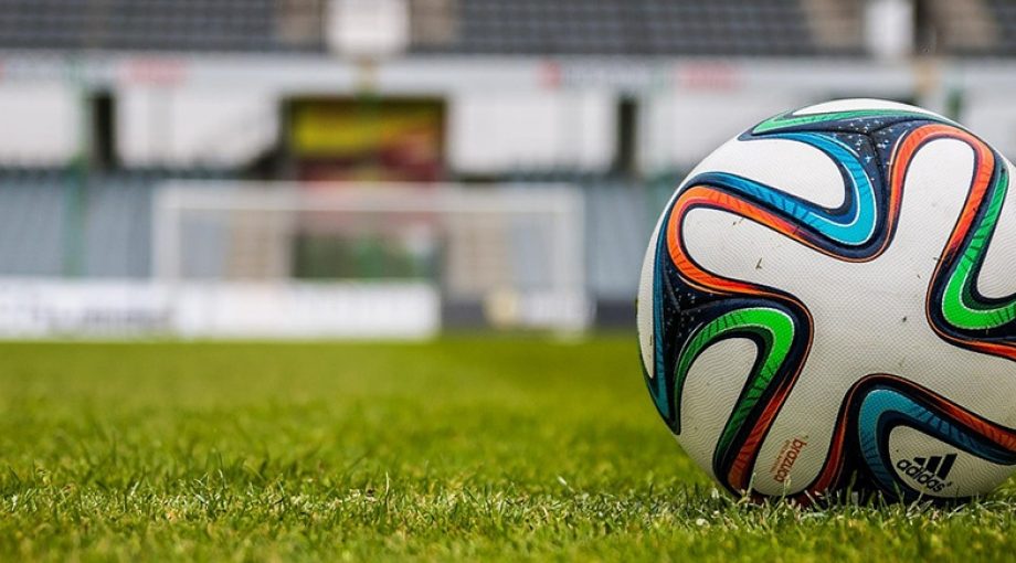 Syrischevluchtelingwoerdentopvoetballer1065