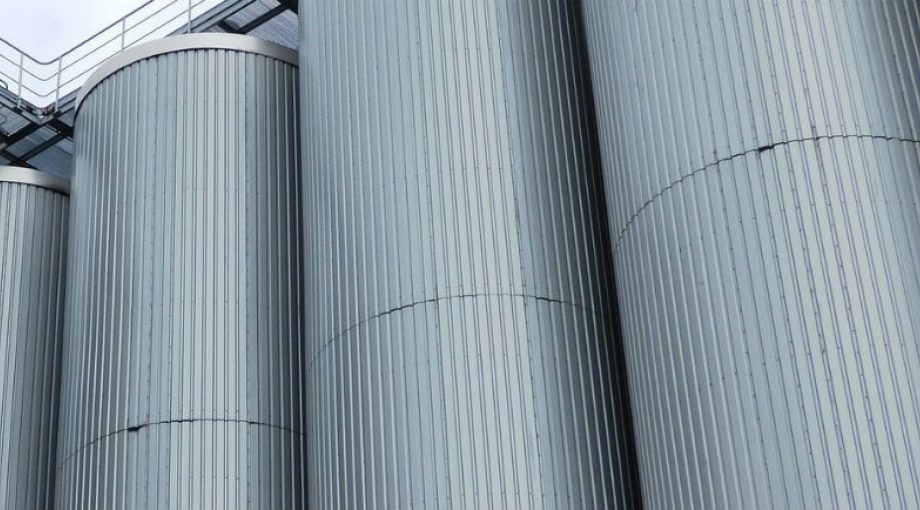 Tanks Sneek failliet bedrijf