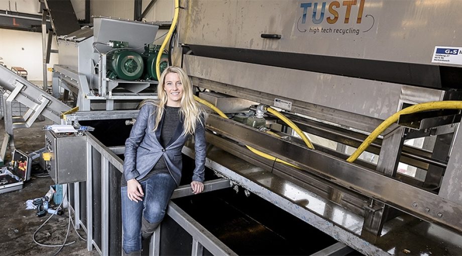 Tusti plastic