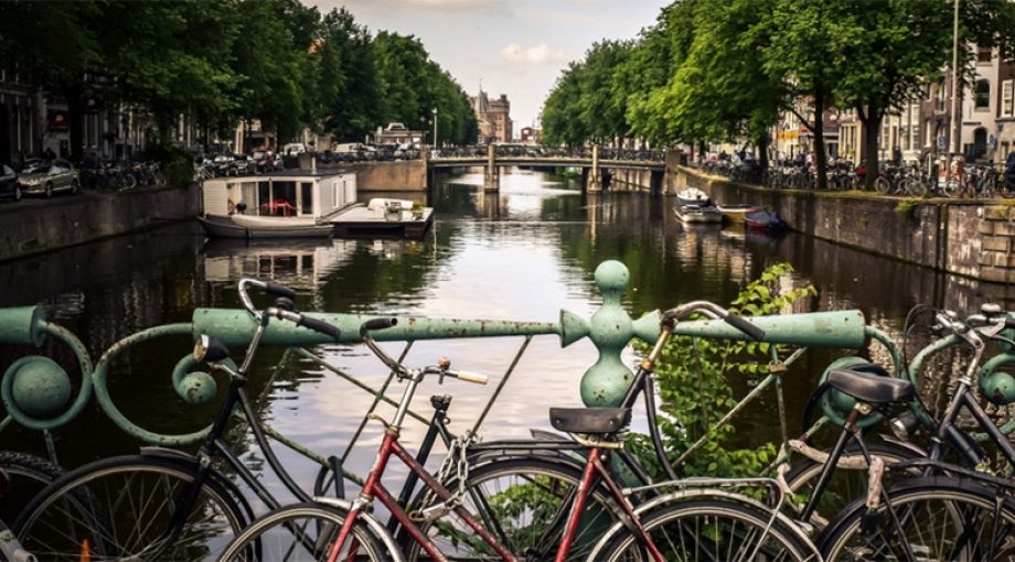 Urbeefietsenamsterdamdeelfietsen1065