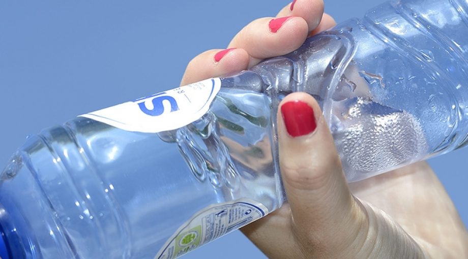 Verkoopflesjeswater