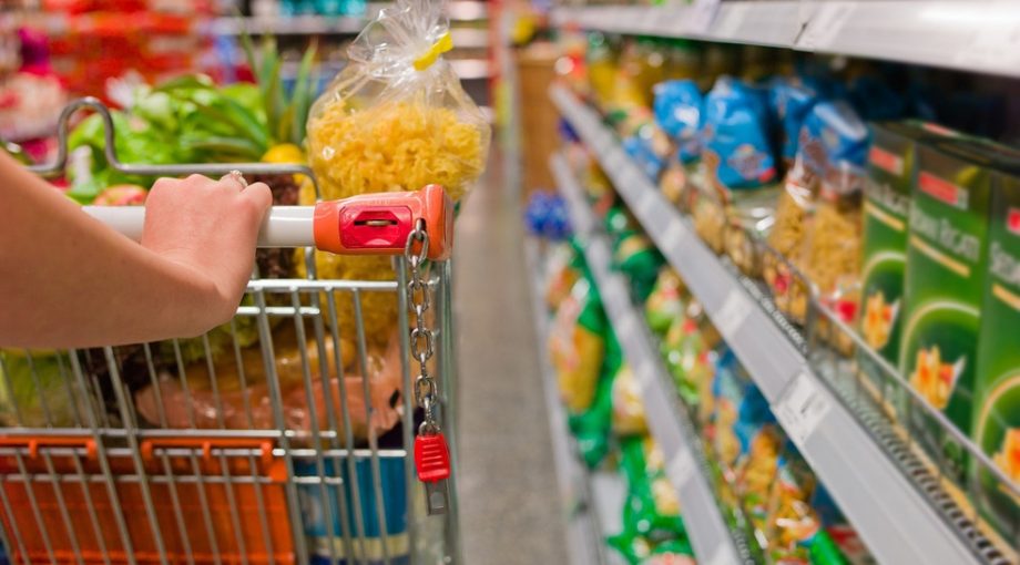 Verpakkingen supermarkt felgekleurd onderzoek