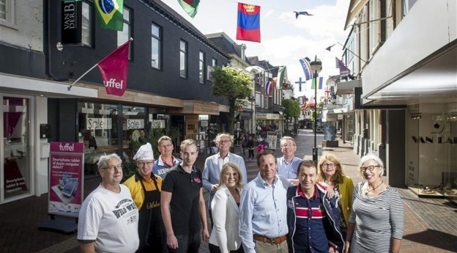 Vlaggen almelo EM