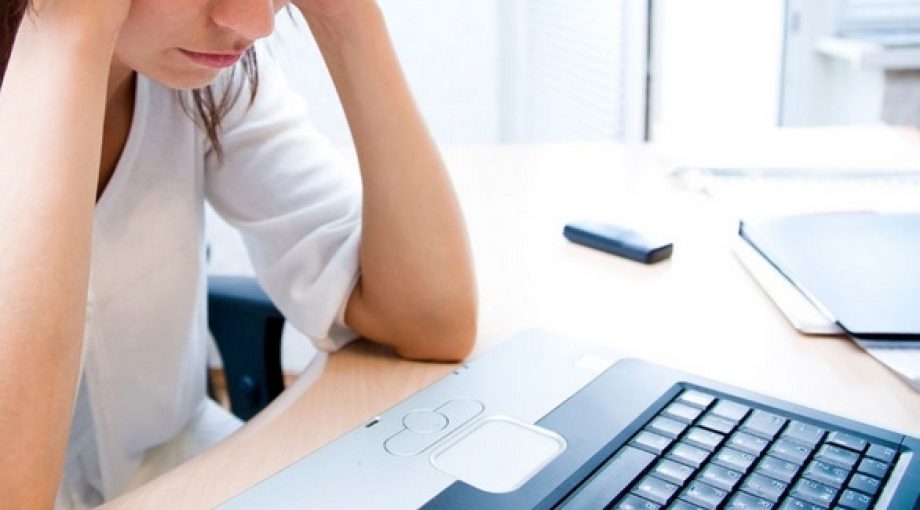 Werkzoekende computer middelgroot